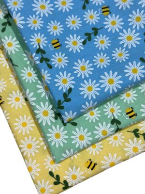 Tecido Tricoline Estampado Abelinha Kit 3 Cortes 50cmx70cm